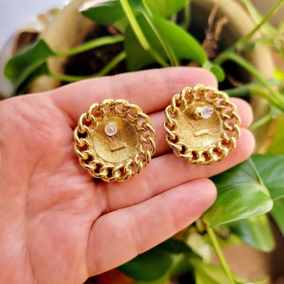 Vintage Monet Oversized Black Enamel Gold Stud Earrings - Picture 8 of 8